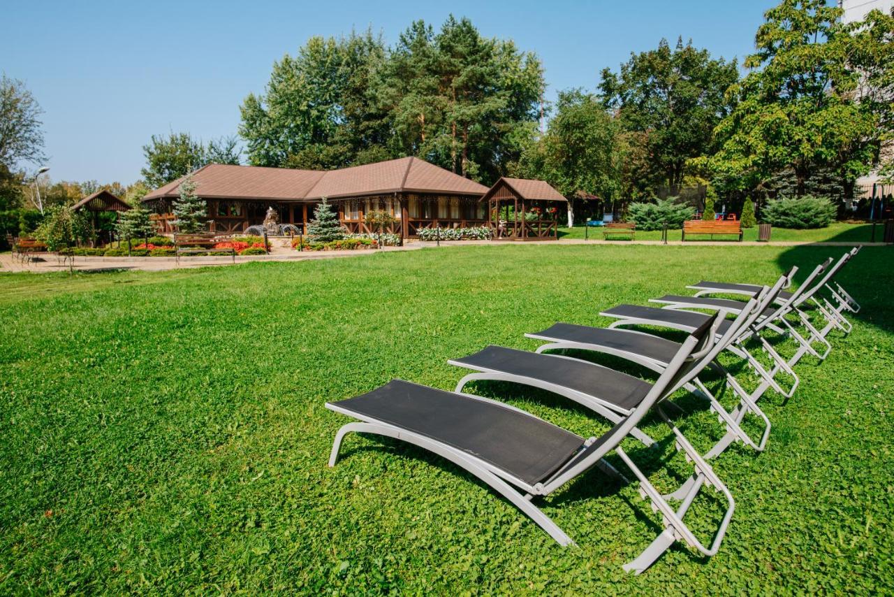 Apart-Hotel Chale Graal Trouskavets Extérieur photo