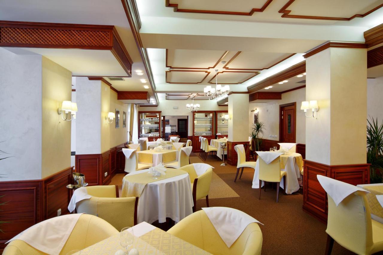 Apart-Hotel Chale Graal Trouskavets Extérieur photo